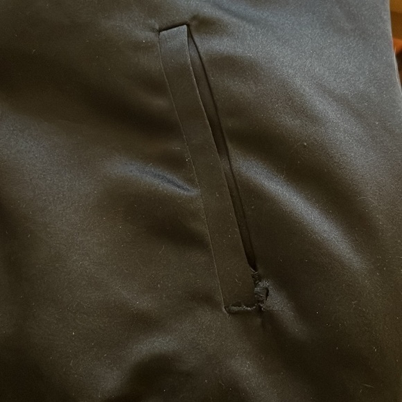 Forever 21 Contemporary embroidered floral jacket black white trim M - Picture 9 of 9